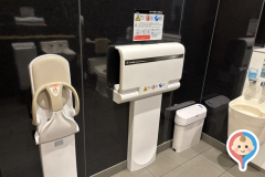 マクドナルド 四日市芝田店のオムツ替え台情報