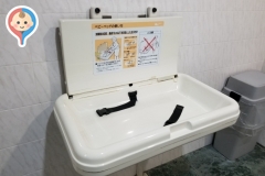 ヤマダ電気　テックランド豊橋店(1F)のオムツ替え台情報