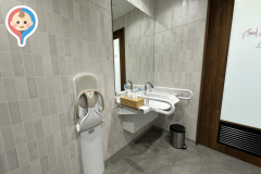 トヨタユナイテッド静岡 島田店のオムツ替え台情報