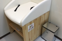 ユニディ千鳥町店のオムツ替え台情報