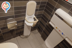 マクドナルド 船堀店のオムツ替え台情報