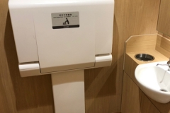 ケーヨーデイツー東十条店のオムツ替え台情報
