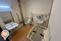加古川市立総合体育館(1F)のオムツ替え台情報