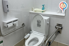 スギドラッグのオムツ替え台情報