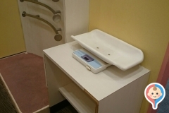 トイザらス ベビーザらス 木曽川店の授乳室 オムツ替え台情報