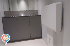 ブルーボトルコーヒー(1F)のオムツ替え台情報