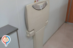 楠葉図書館(1F)のオムツ替え台情報