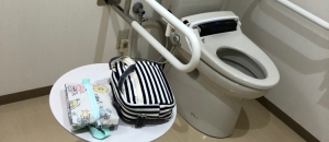 カリモク家具 緒川アウトレット(1F)のオムツ替え台情報