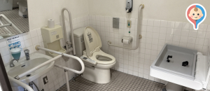 阪急オアシス本山南店(多目的トイレ内)のオムツ替え台情報