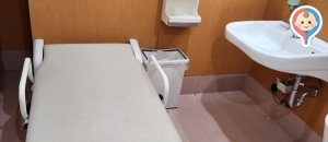 ケーズデンキ 夏見台(1F)のオムツ替え台情報