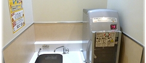 アリオ上田(2階 レッドエレベーター隣 化粧室内)の授乳室・オムツ替え台情報