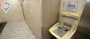 イズミヤ 神戸玉津（2階NICOPA側）(2F)のオムツ替え台情報