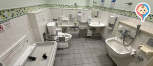 VIERRA大久保(2F)のオムツ替え台情報