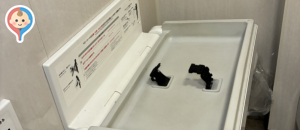 新世界ゲート横トイレのオムツ替え台情報
