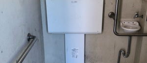 金山公園のオムツ替え台情報