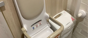 アトレ秋葉原1 女子トイレ(3F)のオムツ替え台情報