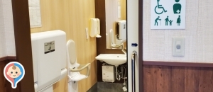 フレッセイ朝日町店(1F)のオムツ替え台情報