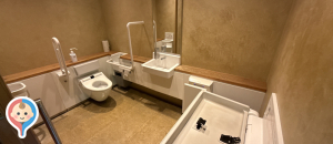 ラ コリーナ近江八幡（森の中のトイレ）のオムツ替え台情報