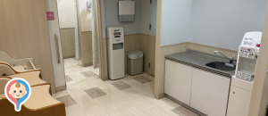 アルパーク　東棟(1F)の授乳室・オムツ替え台情報