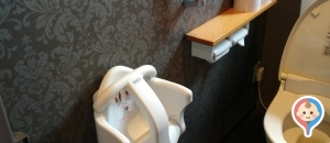 紅宝石(2F)のオムツ替え台情報