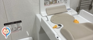 ケーズデンキ 新座店(2F)のオムツ替え台情報