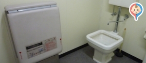 徳力公団前駅（改札内）のオムツ替え台情報