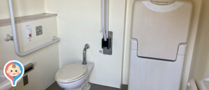 七郷中央公園公衆トイレのオムツ替え台情報