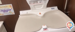 スズキアリーナ市原のオムツ替え台情報