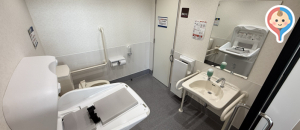 ドラッグストアコスモス 伊川谷店のオムツ替え台情報