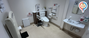 ダイエー小金井店　イオンフードスタイルのオムツ替え台情報