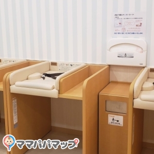 フューチャーシティ・ファボーレ(2F(アカチャンホンポ横))の授乳室・オムツ替え台情報 画像3