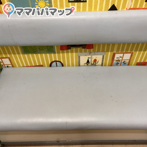 アピタ砺波店(2F)の授乳室・おむつ替え台の写真(1枚目)