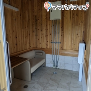 イイナパーク川口(1F)の授乳室・オムツ替え台情報 画像2