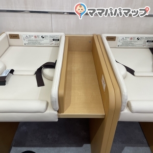 オダキューＯＸ狛江店(1F)の授乳室・オムツ替え台情報 画像2