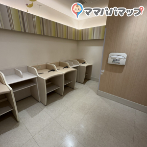名古屋三越 栄店(7階)の授乳室・オムツ替え台情報 画像1