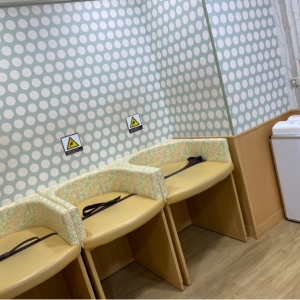 雲龍一包軒セブンパークアリオ柏店　アカチャンホンポ前(3F)の授乳室・オムツ替え台情報 画像2