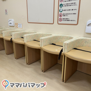 オムツ台