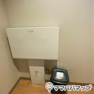 軽井沢プリンスホテルスキー場(Snow House 2階)の授乳室・おむつ替え台の写真(1枚目)