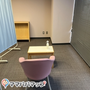 所沢市民文化センター ミューズ(管理棟4階託児室)の授乳室・オムツ替え台情報 画像2