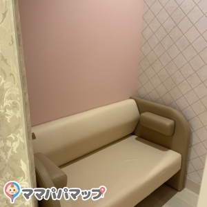 アルパーク西棟(2階)の授乳室・おむつ替え台の写真(9枚目)
