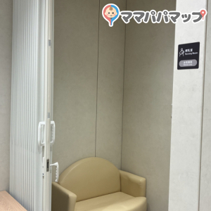 大井町トラックス TRAKCS PARK 1Fの授乳室・おむつ替え台の写真(4枚目)