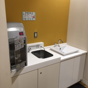 イオンモール幕張新都心(1F)の授乳室・オムツ替え台情報 画像5