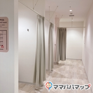 ららぽーと堺(1F ウエストコート)の授乳室・おむつ替え台の写真(9枚目)