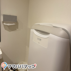 茶蔵・さくら(1F)のオムツ替え台情報 画像1