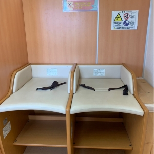 オムツ台は２つ