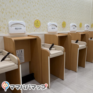 オムツも捨てれました。