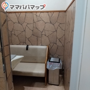 山陽マルナカ 可部店(1F)の授乳室・おむつ替え台の写真(7枚目)