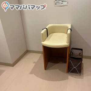 前橋市永明公民館の授乳室・おむつ替え台の写真(1枚目)