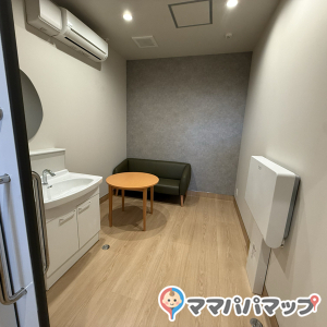 もちだんご村 もち吉工場直売所の授乳室・オムツ替え台情報 画像4