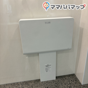 女性用トイレ内